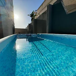 villa-bayside1-malta.hotelssaintjulians.com/